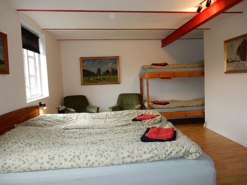 Den Gamle Kostald Bed & Breakfast Holsted Zewnętrze zdjęcie