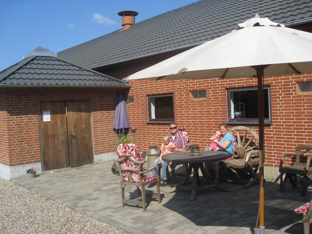 Den Gamle Kostald Bed & Breakfast Holsted Zewnętrze zdjęcie